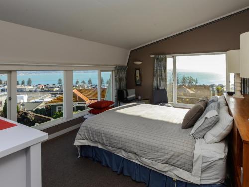 ทัศนียภาพภายนอกโรงแรม, Jacaranda Lodge - Napier Hill Holiday Home in ฮอสปิตัล ฮิลล์