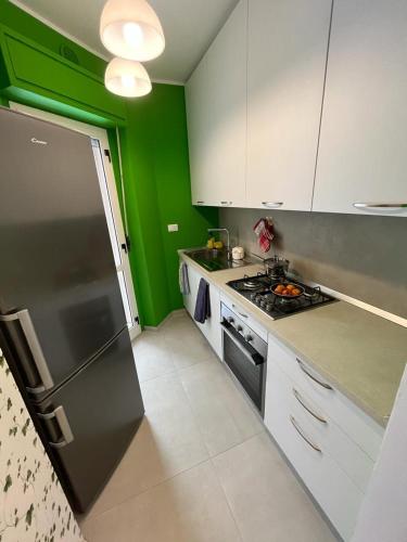 Cocina, Recently Renovated Beachfront Retreat in Giulianova in Giulianova