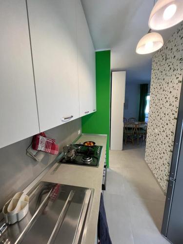 Cocina, Recently Renovated Beachfront Retreat in Giulianova in Giulianova