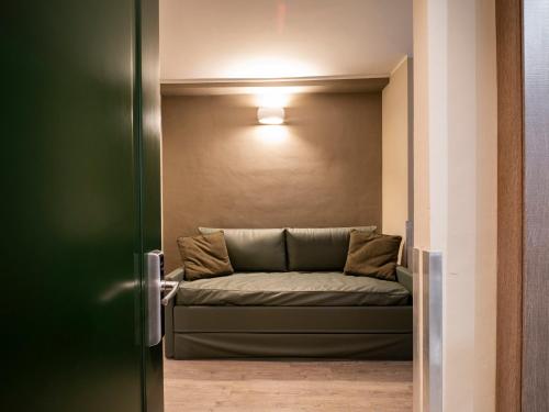 Superior Room image 9