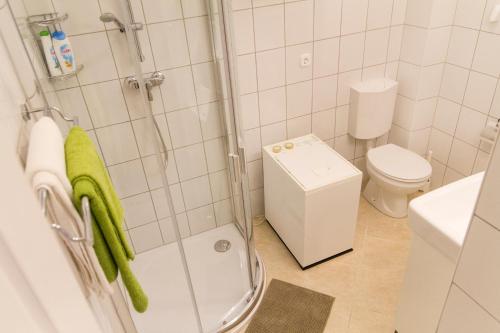 Authentic Grand Boulevard - image 5