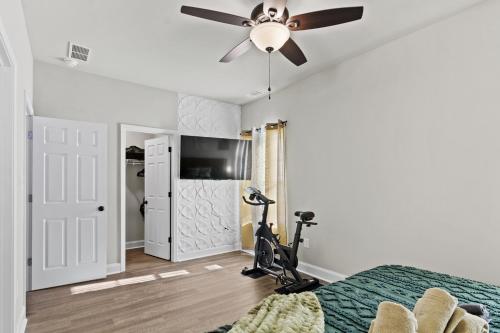 2 King Beds, Arcade Room, Mins from DT & UGA 2 King Beds, Arcade Room, Mins from DT & UGA