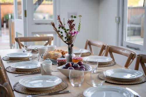 Four Seas Cottage Four Seas Cottage