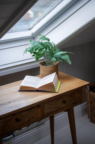 Four Seas Cottage Four Seas Cottage