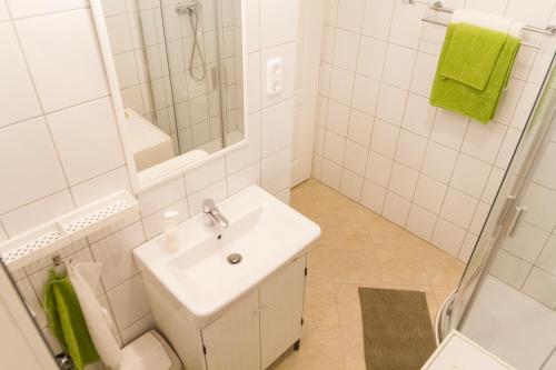 Authentic Grand Boulevard - image 3