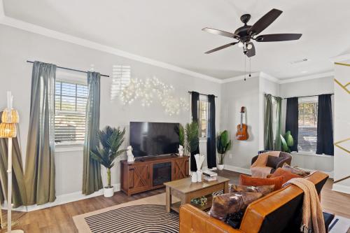 2 King Beds, Arcade Room, Mins from DT & UGA 2 King Beds, Arcade Room, Mins from DT & UGA