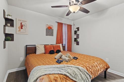 2 King Beds, Arcade Room, Mins from DT & UGA 2 King Beds, Arcade Room, Mins from DT & UGA