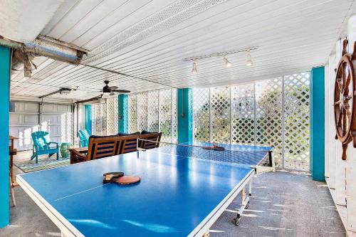 Seconds to the Sea Seconds to the Sea