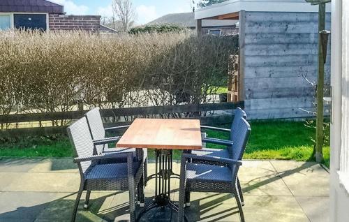 Buitenkant, Pet Friendly Home In Dirkshorn in Schagen