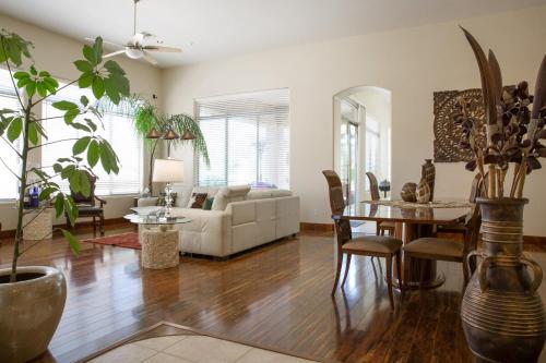 Gated Grayhawk 2 Suites Near TPC and WestWorld, Luxury-Two full Master-Best Location – khách sạn tại Bắc Scottsdale