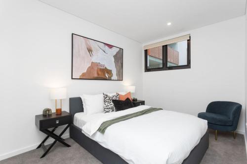 Luxe Living Instaworthy city views from rooftop - image 2