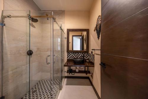 Villa with Private Pool image 10