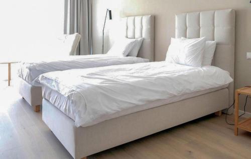 1 Bedroom Awesome Apartment In Binowo