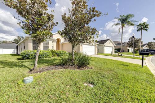 Bright and spacious private pool home near Disney – khách sạn tại Davenport
