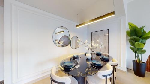 Vacationer Holiday Homes I Luxury 2 Bedroom I Marina Views I Close to JBR Beach, Dubaj (zdjęcie 9)
