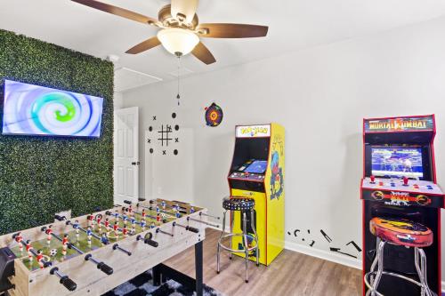 2 King Beds, Arcade Room, Mins from DT & UGA 2 King Beds, Arcade Room, Mins from DT & UGA