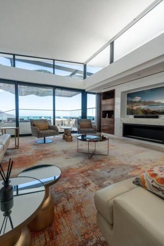 Sedgemoor Villa with 360 views & loadshedding free