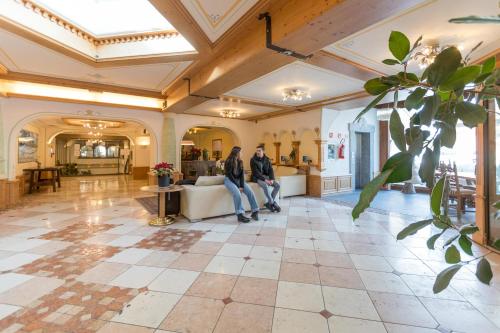 Hotel Intermonti - image 11