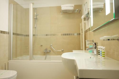 6450455 Mercure Hotel Rimini Artis
