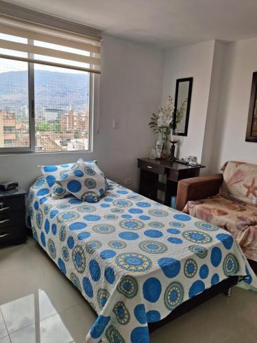 RentalsOP AN09 Apartamento en Laureles el barrio mas cool del mundo, moderno, con balcon y excelente vista, Medellín (fotografie 9)