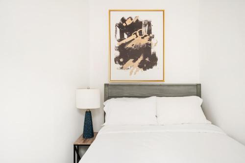 428-2E Newly furnished 2BR Prime Midtown sleeps 5, New York (Foto 10)