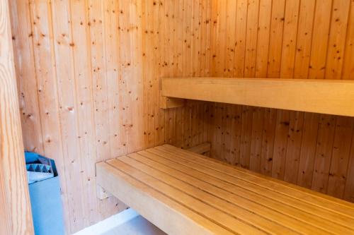 ซาวน่า, Hotel Palads Apartments in วิบวร์ก