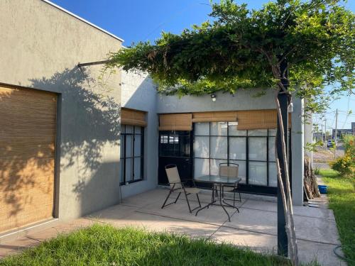 Casa Cortaderas in Pueblo Nuevo