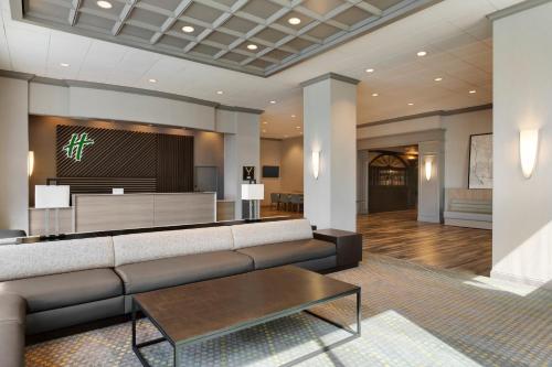 ทัศนียภาพภายนอกโรงแรม, ฮอลิเดย์ อินน์ บอสตัน - แคมบริดจ์ แอเรีย บาย IHG (Holiday Inn Boston - Cambridge Area By IHG) in ซอเมอร์วิล (MA)
