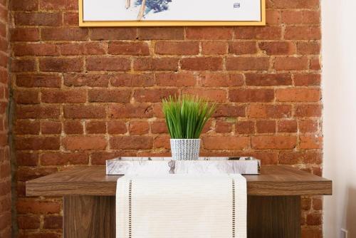 428-4R prime midtown large 2 BR Newly Furnished, New York (photo 7)