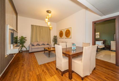 Live spacious 3BR apartment all En Suite & Balcony, Dubaj (fotografie 3)