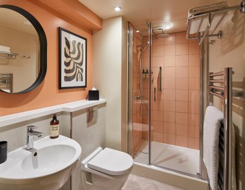 2 bedrooms, 2 beds