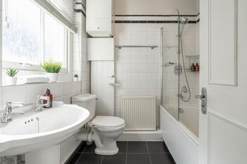 Kensington Residence - image 8