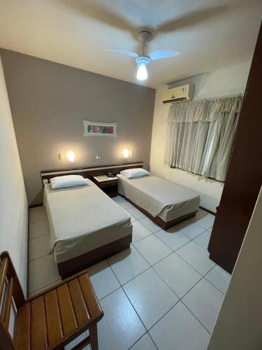 1 twin bed