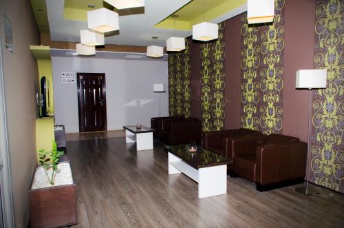 Skupni salon/TV območje, Garni Hotel Tri O in Dragoslava Srejovica