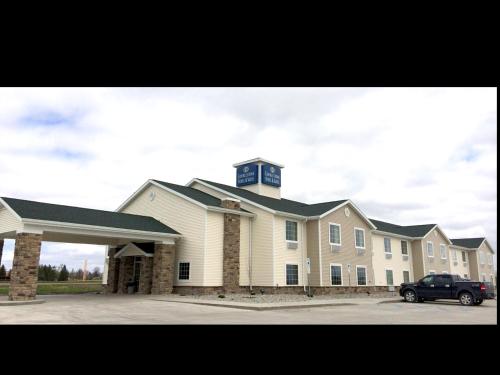 Cobblestone Inn and Suites Crookston - 출입구