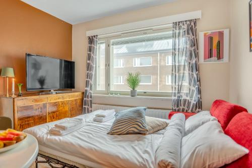Vibrant and Central w Netflix, WiFi, 200m tram and bus, Helsinki (foto 2)