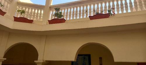 HÔTEL ETOILE DU SUD (HOTEL ETOILE DU SUD) in San Luis