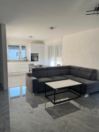 Konyha, Haus-Villa 2-Zimmer Moderne Ferienwohnung in Wallersdorf-Haidlfing in Wallersdorf (Bajorország)