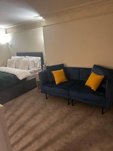 Apartment - Parking - Pet Friendly - City Centre, Leeds (photo 7)