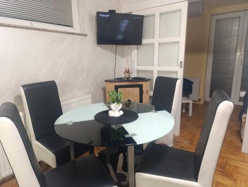 Faciliteiten, SweetAndEasy Apartman in Pivara