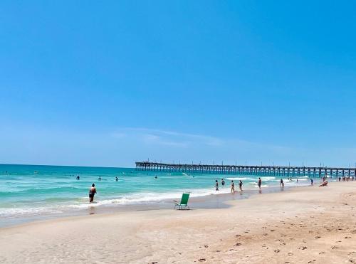 1002 Queen ADA Suite, 1st Floor Surfside 1002 Queen ADA Suite, 1st Floor Surfside