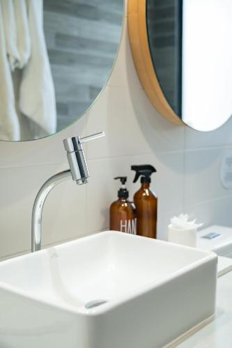 Refugio Azul En el Corazón de Quito Moderno