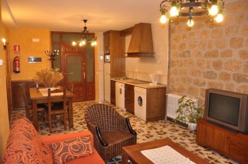  Casa Rural Bocanegra, Pension in Canicosa de la Sierra bei San Millán de Lara