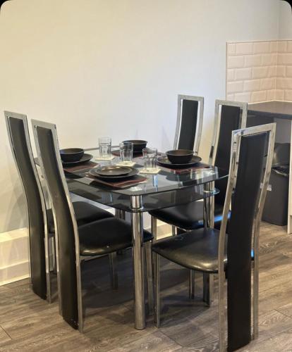 The luxe by Viennese Aparts 2 Bedroom! in Wibsey