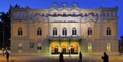 Agalia Hotel - image 2