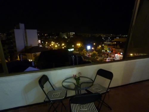 Apartment with Sea View image 3