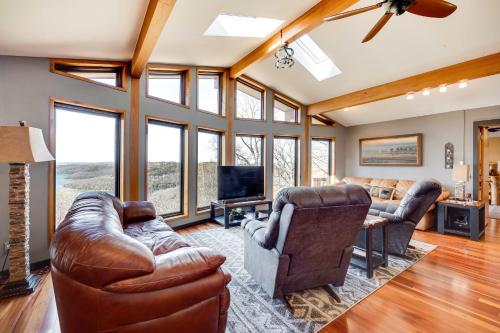 Eureka Springs Vacation Rental Near Beaver Lake! in Lost Bridge Village (AR)