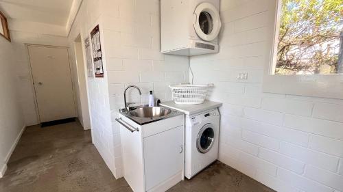Holiday Home image 1