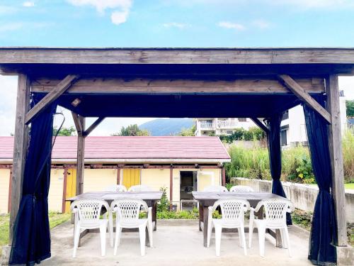 AsobiBASE Yamabare-House in Kabira Bay