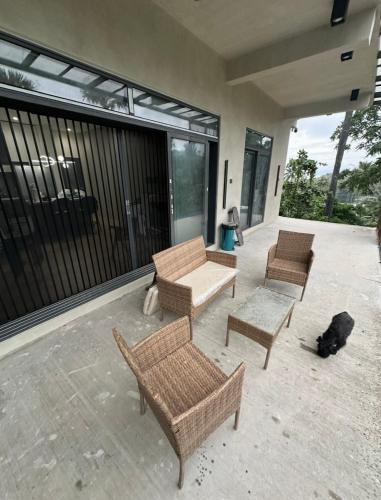 Modern Room with Kitchen, Roofdeck Near White Beach in Puerto Galera